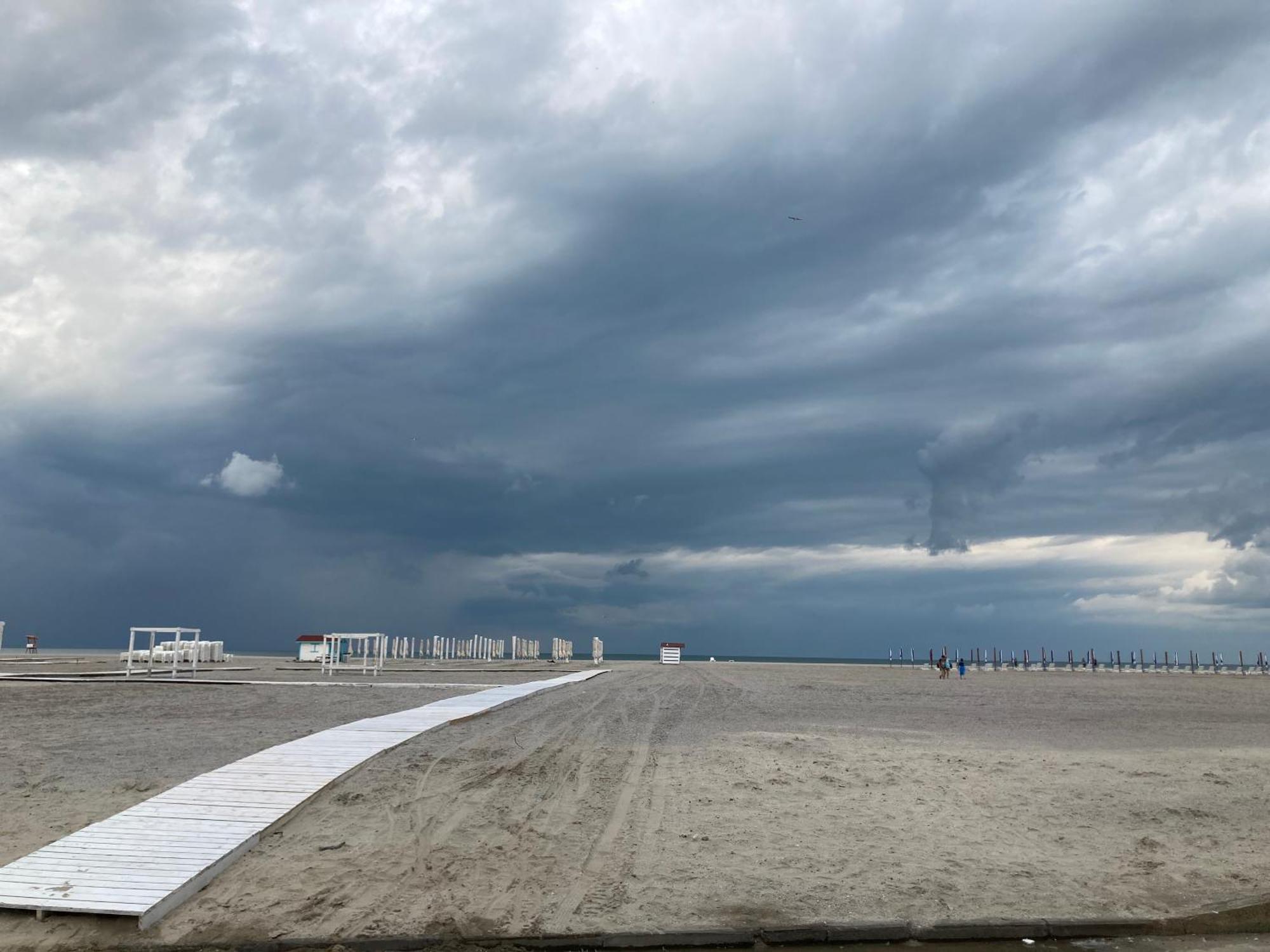Vega Beach Apartment Mamaia Eksteriør bilde